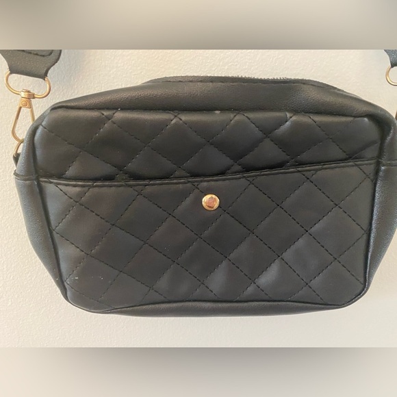 Kuchen & Co Black Text Purse - Picture 2 of 10